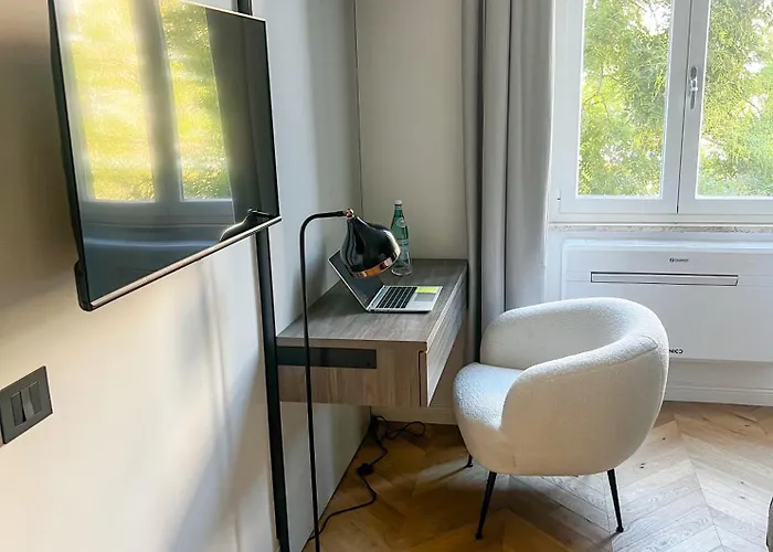 Vatican Boutique - 2 Bedroom - Trilocale Apartment